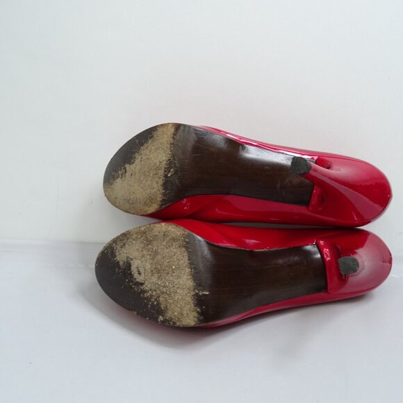 Stuart Weitzman Candy Apple Red Patent Leather‎ Peep-Toe Pumps Size 7 N Platform - Picture 9 of 9